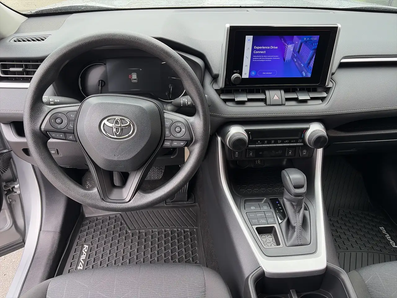 Toyota RAV 4 снимка Toyota RAV 4