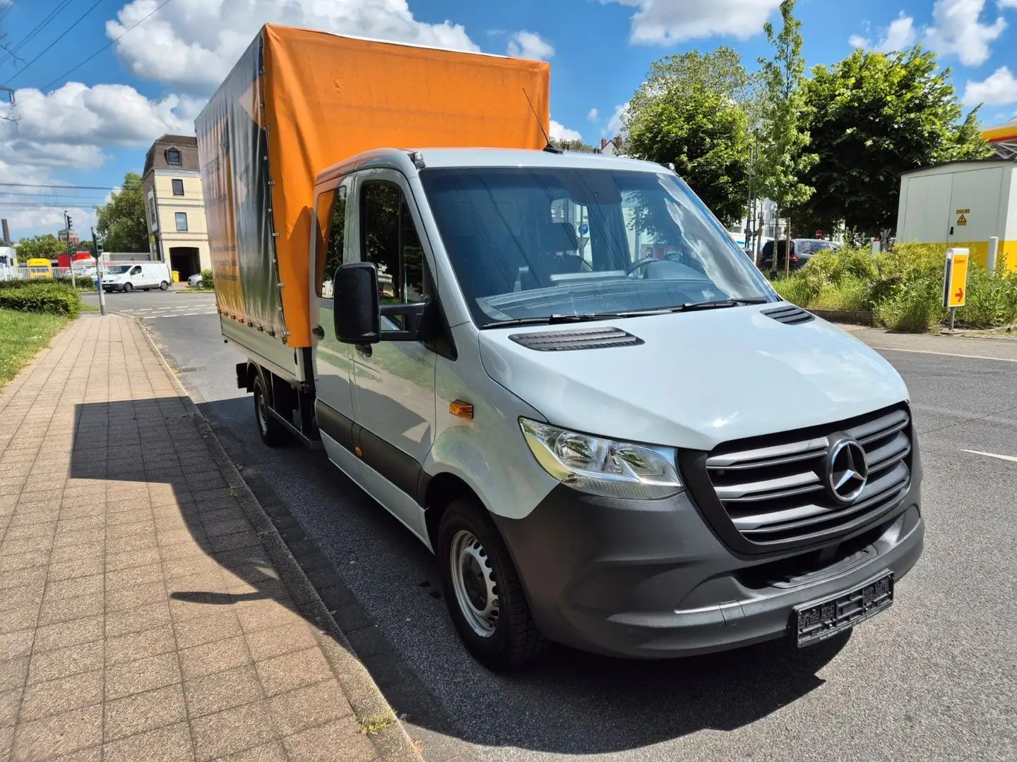 Mercedes-Benz Sprinter Doka Pritsche 319 CDI  6 Sitze Automat. Grigio - 2