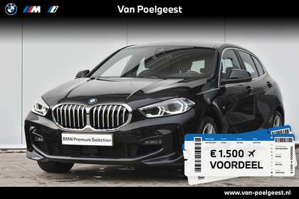 BMW 120 1 Serie 120i M-sport / Navigatie / Parkeersensoren