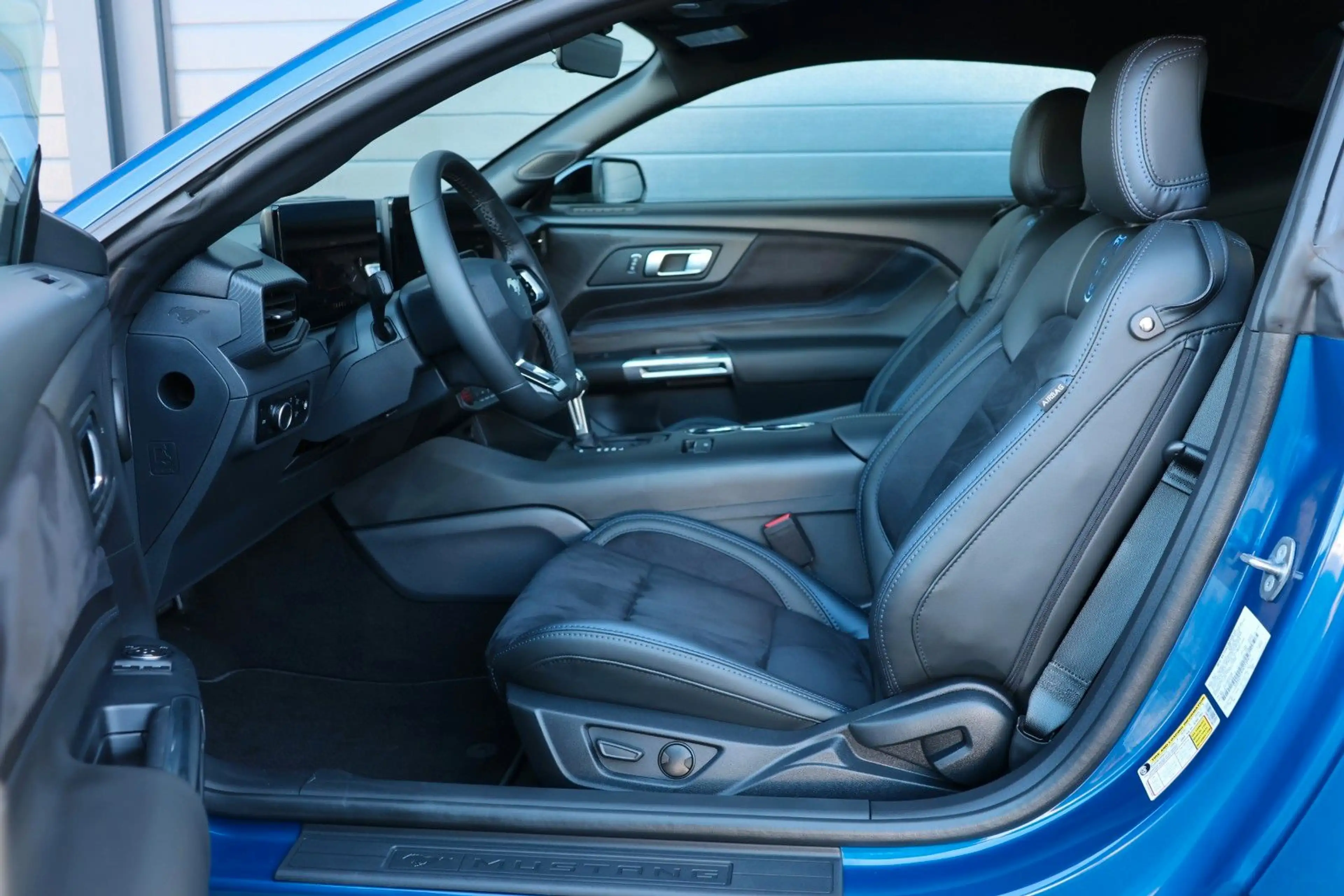 Ford Mustang 2.3 DARK HORSE/SHZ/KAMERA/TOTW/SPUR/R20 — photo 15