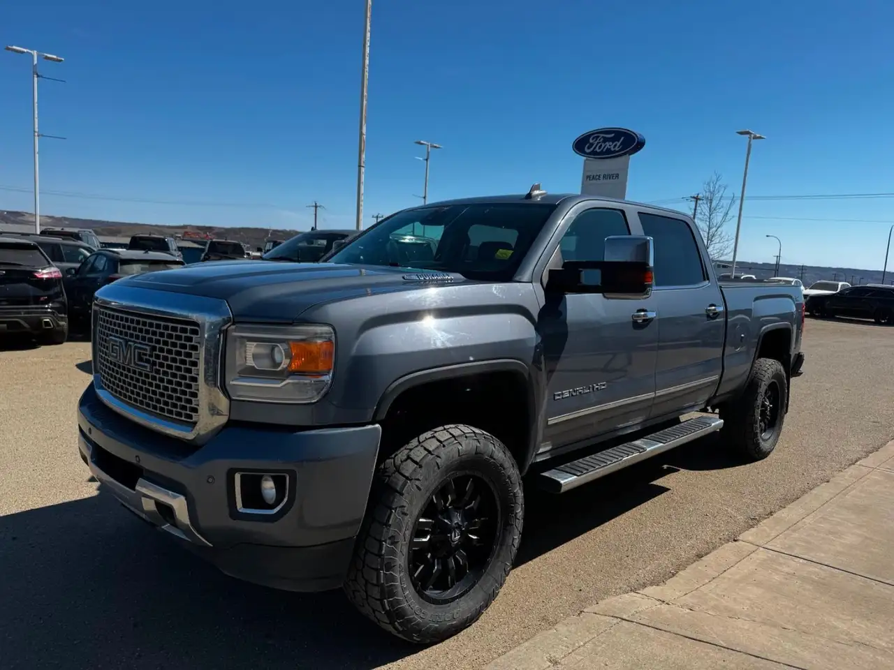 GMC Sierra 2500HD снимка GMC Sierra 2500HD