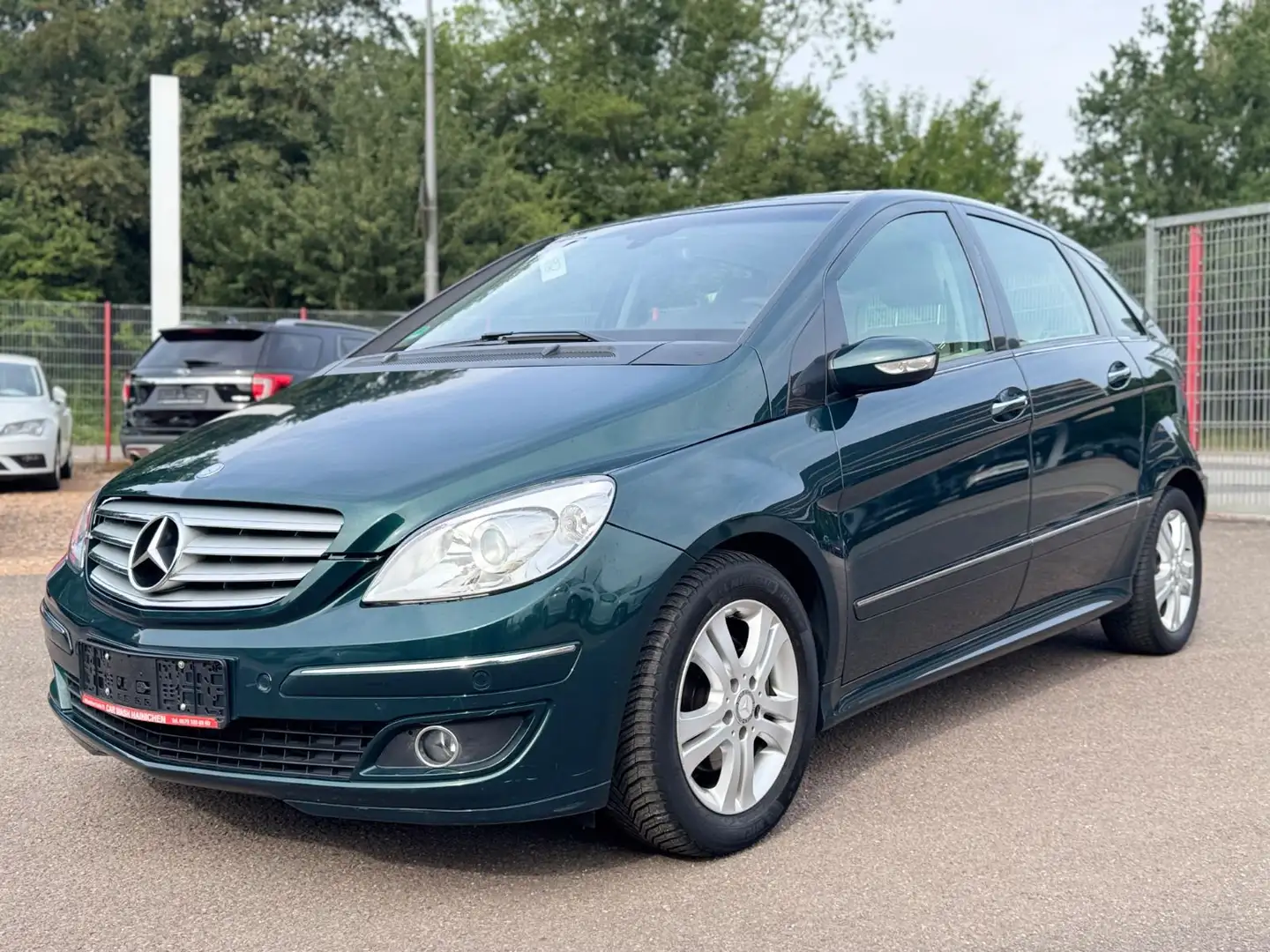 Mercedes-Benz B 200 CDI Automatik+Klima+SHZ+PDC+Navi Verde - 1