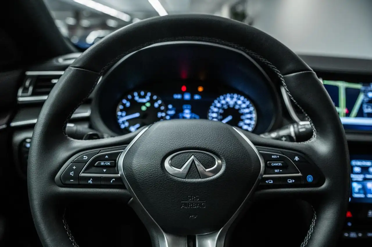 Infiniti QX55 снимка Infiniti QX55