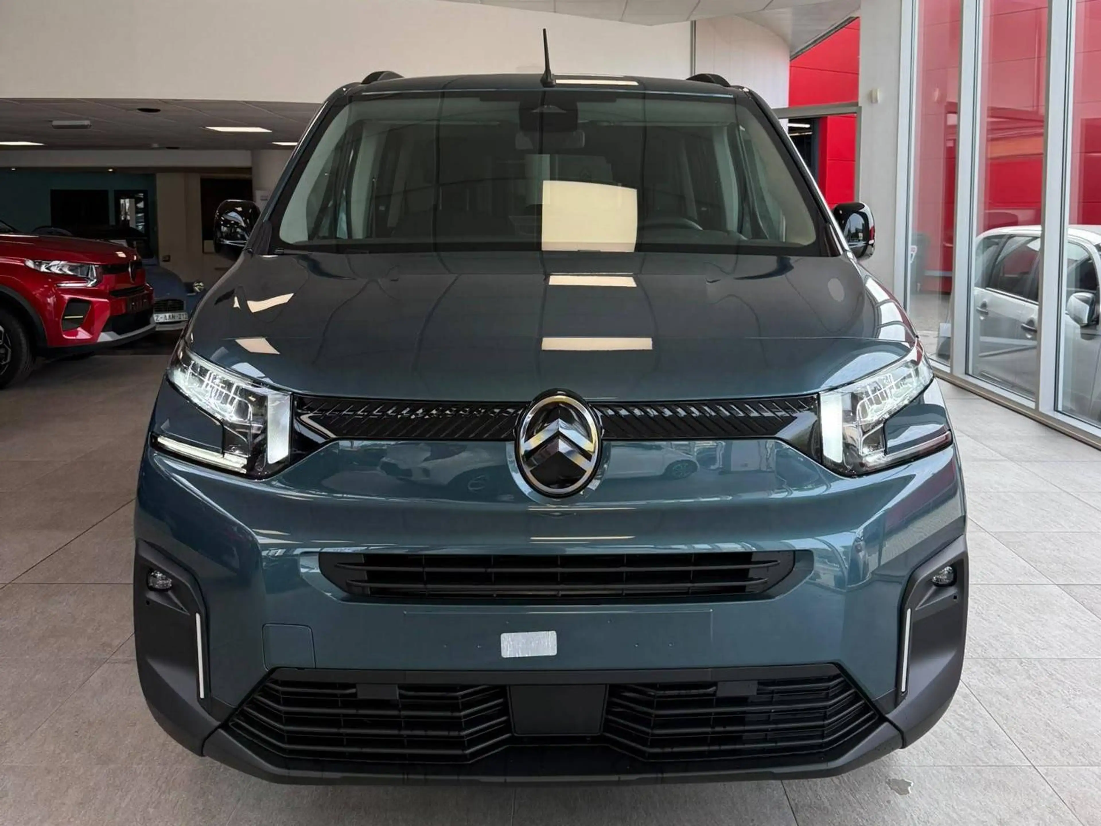 Citroen Berlingo Berlingo 1.2 PT 110pk Plus - Camera - Carplay - Bluetooth — photo 3