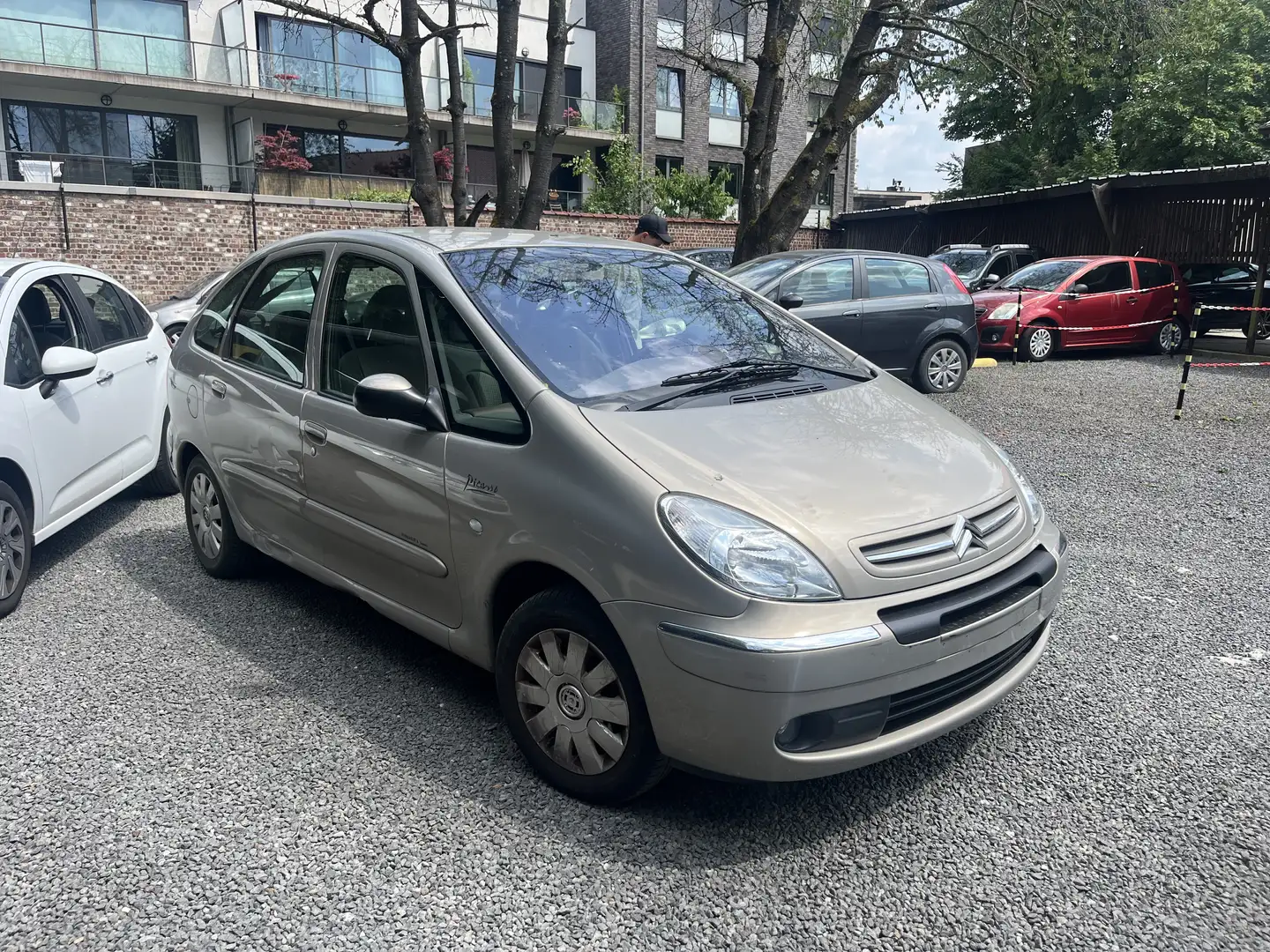 Citroen Xsara Picasso 1.6 HDi FAP Confort - 2