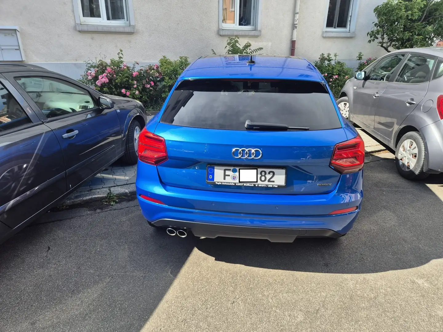 Audi Q2 Q2 2.0 TDI quattro S tronic Blau - 2