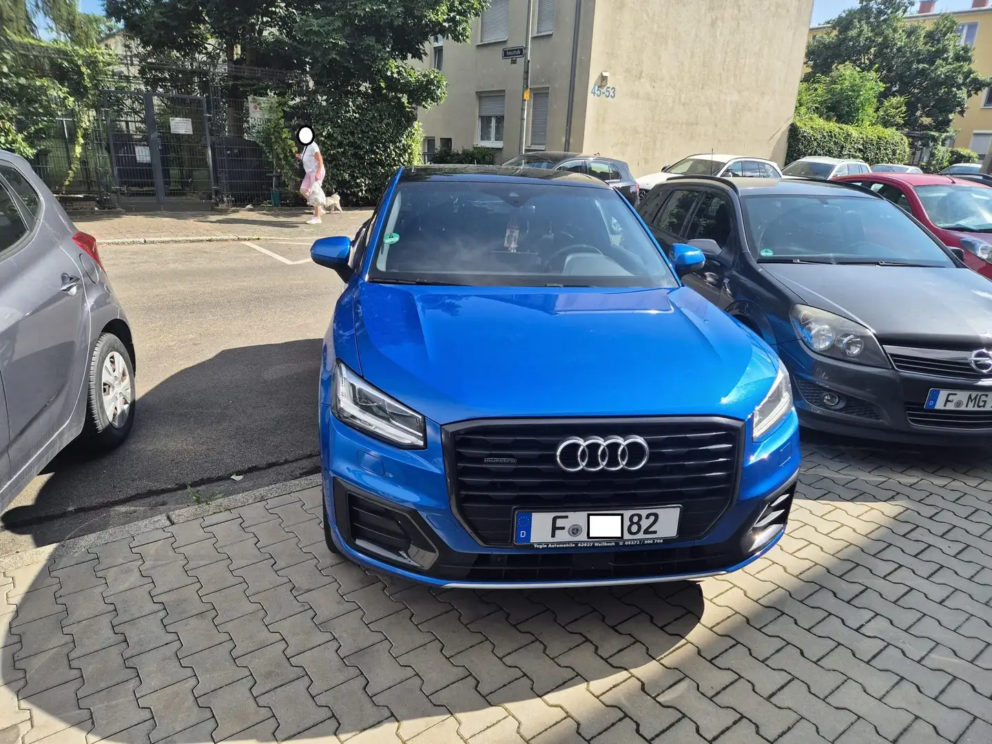 Audi Q2 Q2 2.0 TDI quattro S tronic Blau - 1