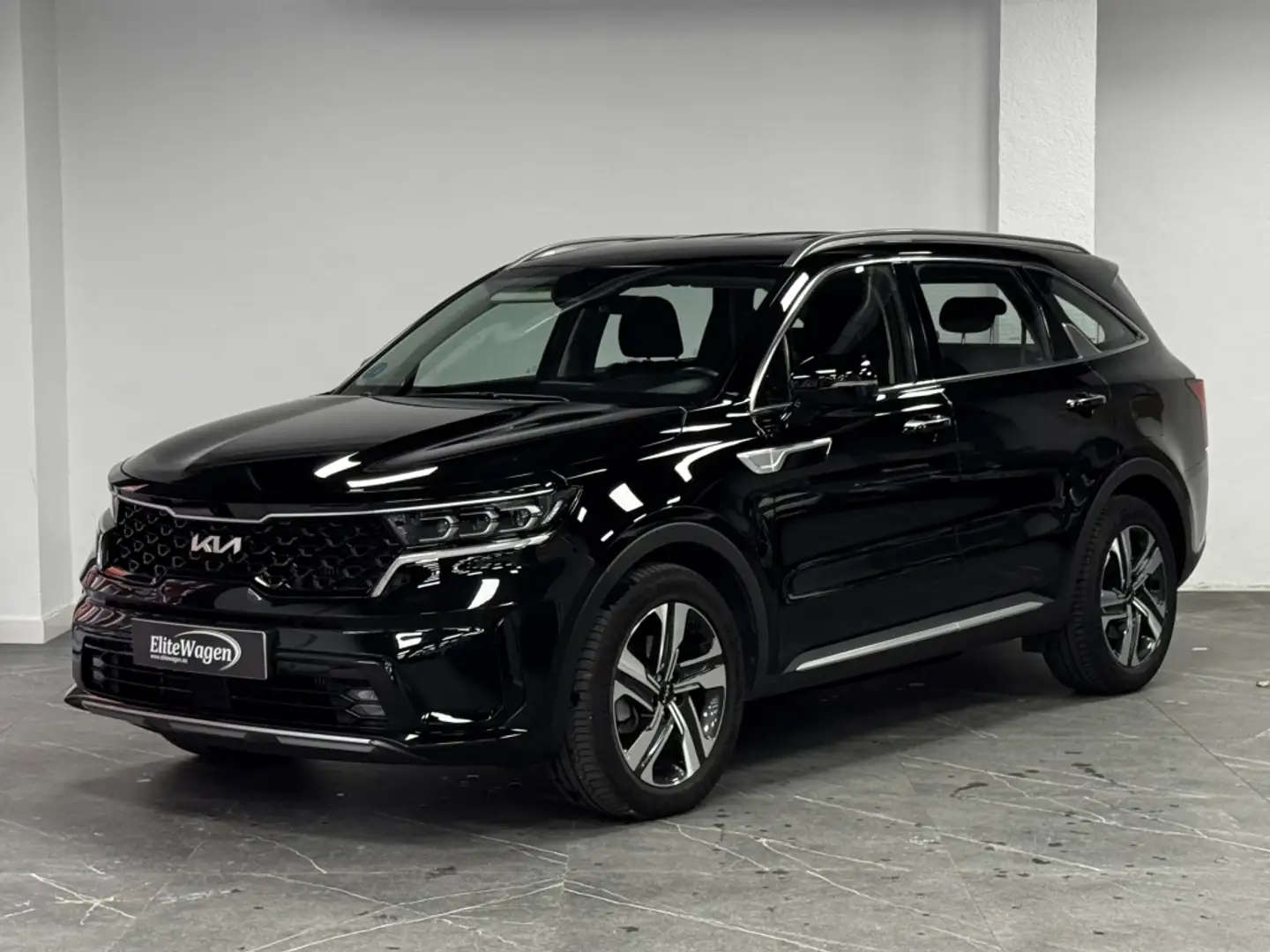 Kia Sorento 1.6 T-GDi PHEV Drive 4x4 Fekete - 2