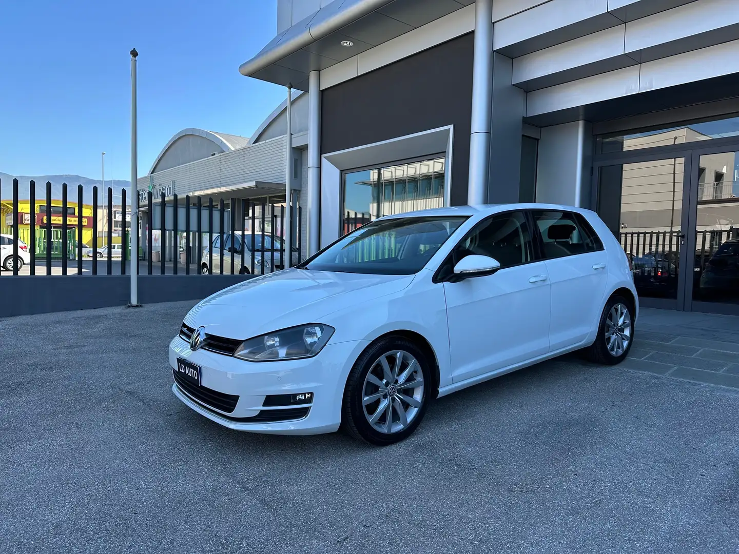 Volkswagen Golf Golf 5p 1.6 tdi (btdi) Highline 110cv dsg - 1