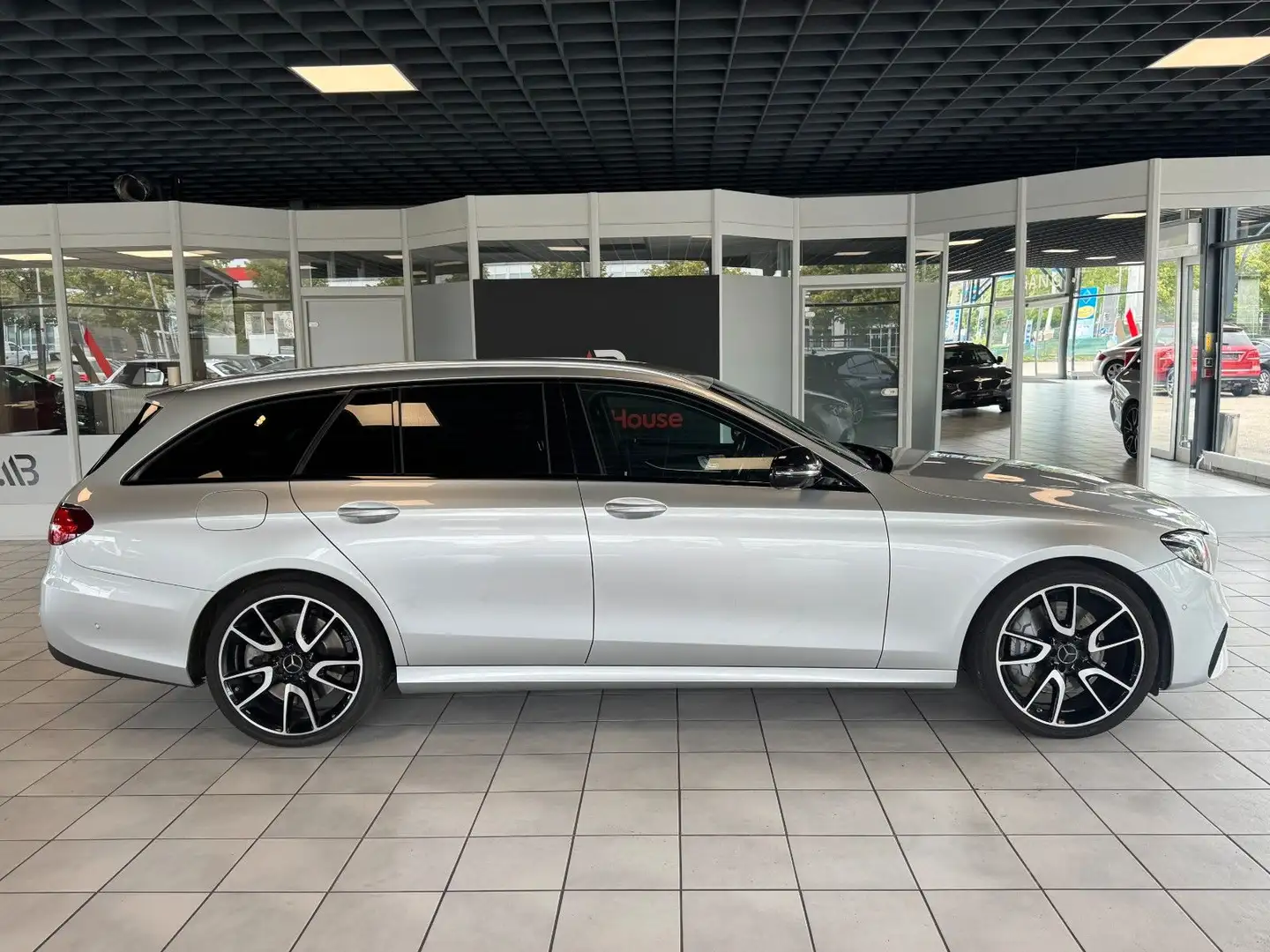 Mercedes-Benz E 43 AMG E 43 T AMG 4Matic · Widescreen · LED · ACC · 360 Gümüş rengi - 2