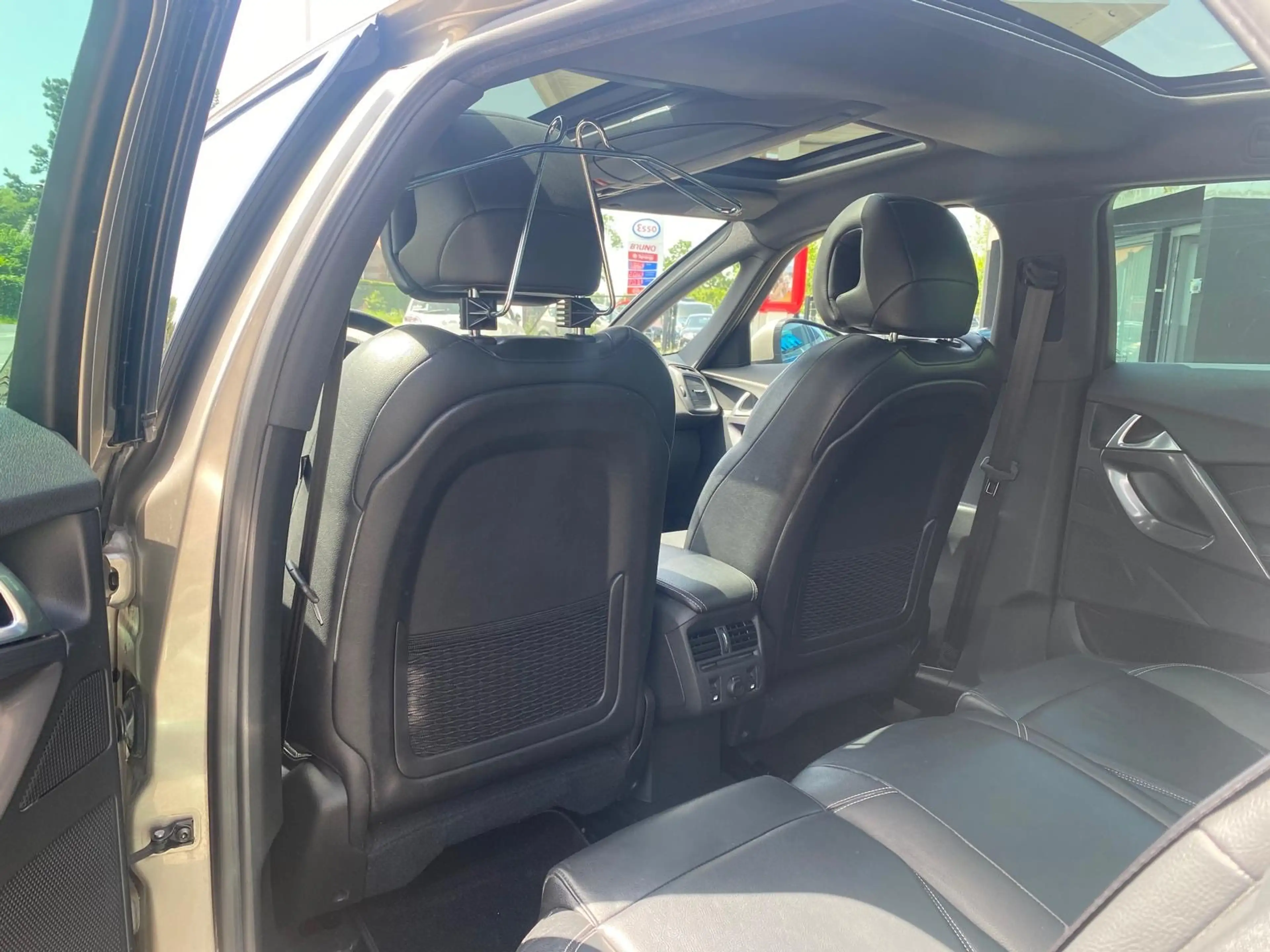 Citroen DS5 DS5 2.0 HDi Hybrid4 Business GPS — photo 11