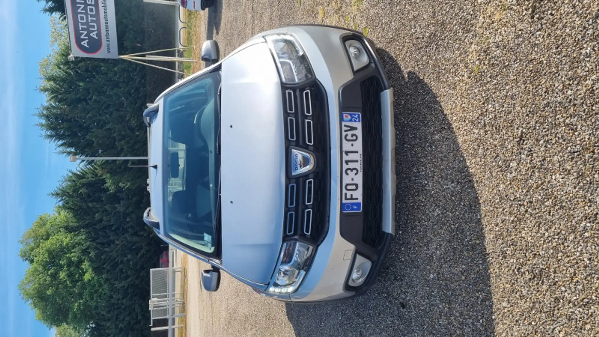Dacia Sandero 1.5 BLUE DCI 95CH STEPWAY - 20 Gris - 2