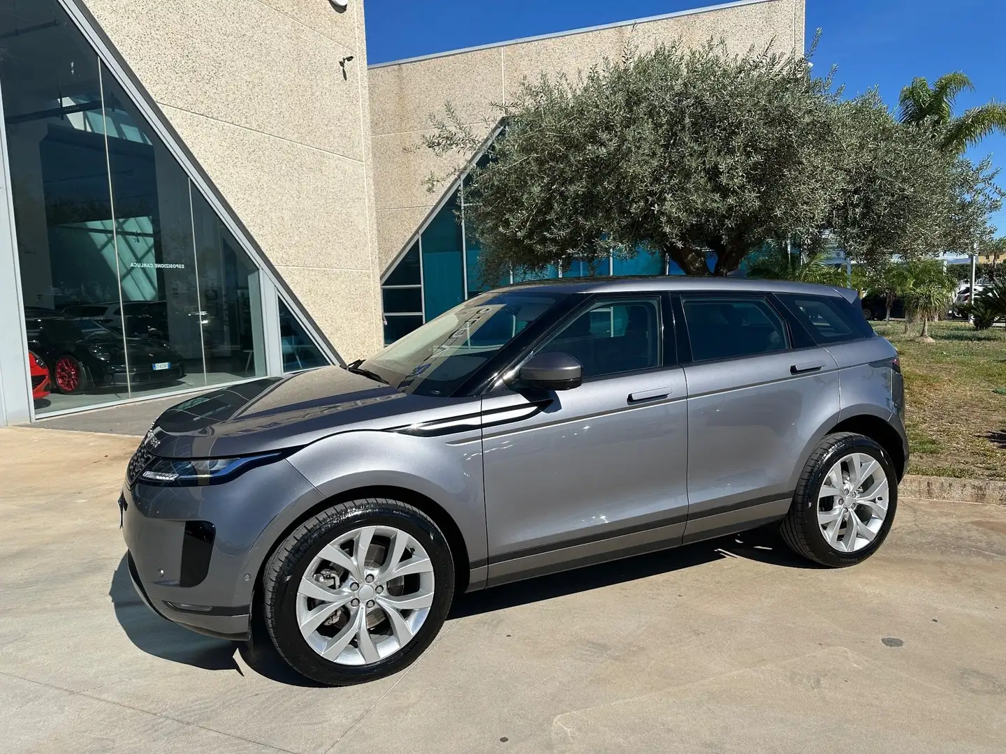 Land Rover Range Rover Evoque 2.0d SE 163cv OFFERTA IMPERDIBILE T-STOCK Grigio - 1