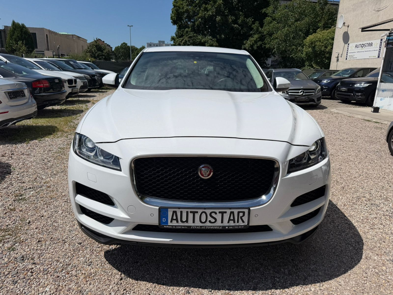 Jaguar F-Pace 20d AWD Automatik*R-Cam*Leder*Navi — photo 2