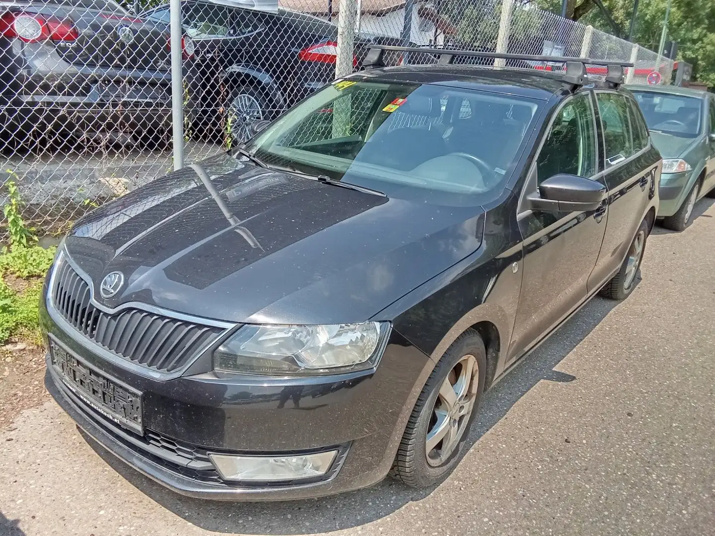 Skoda Rapid/Spaceback Spaceback Ambition Zwart - 1