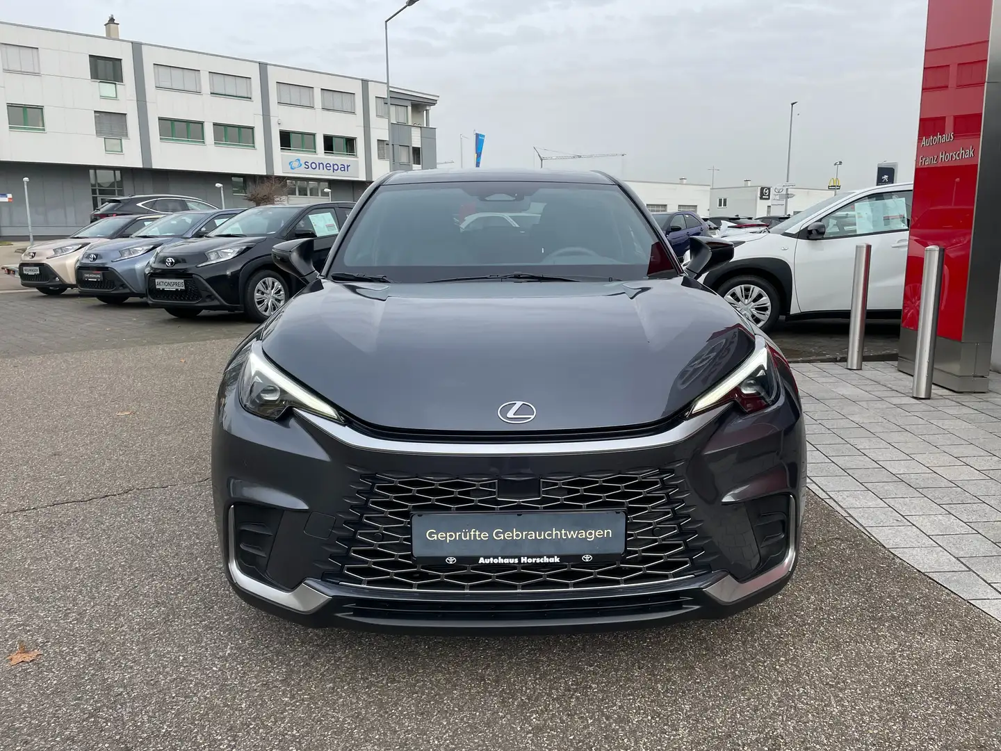 Lexus LBX FWD Emotion Grau - 2