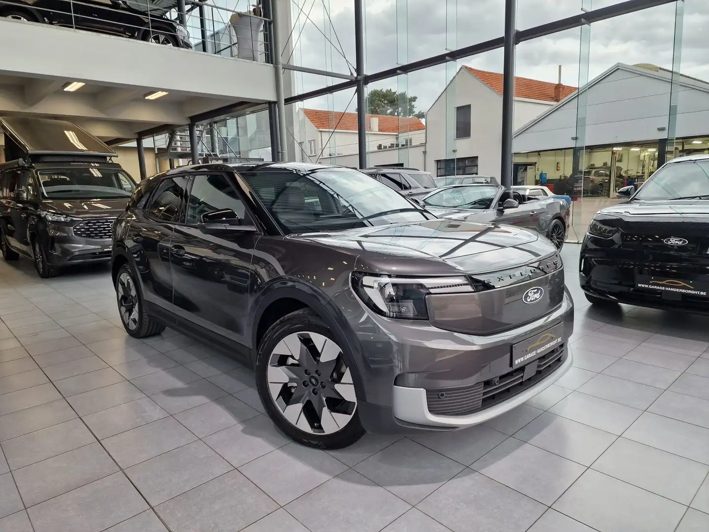 Ford Explorer PREMIUM EXTENDED RANGE-TAL VAN OPTIES-NIEUW Gris - 1