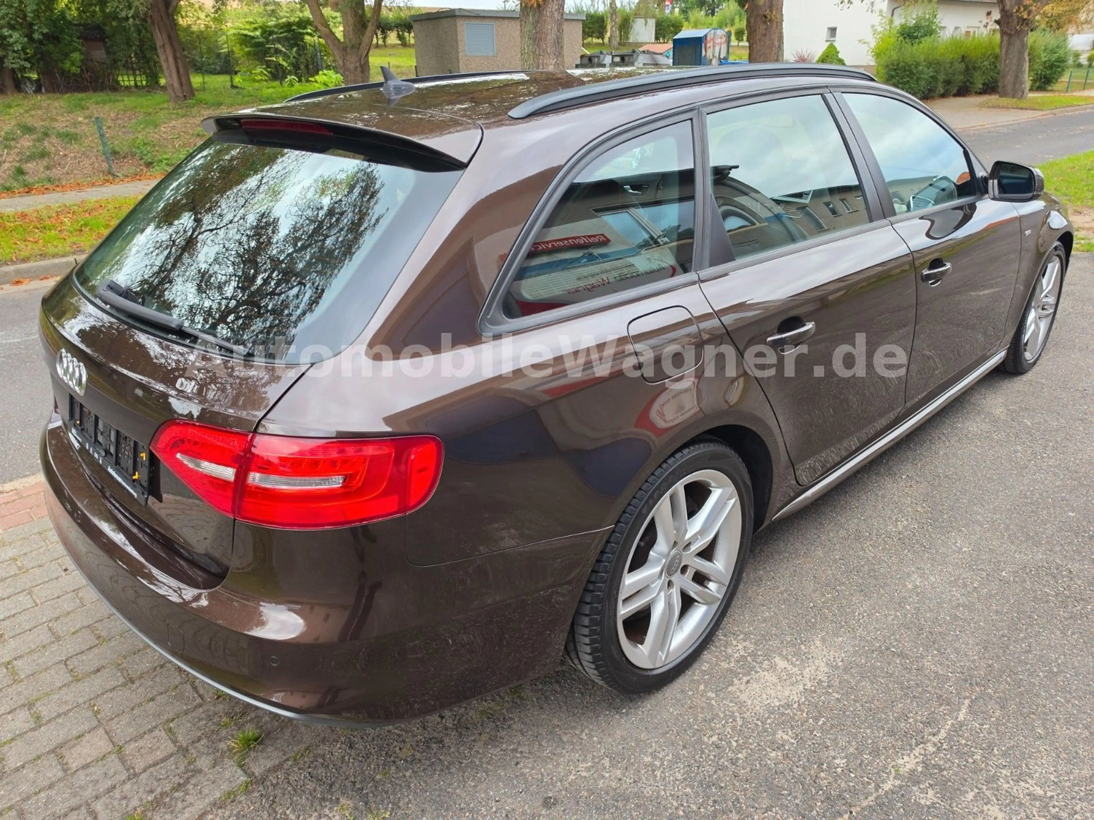Audi A4 Avant S line Sportpaket / plus 1.Hand !! — photo 3