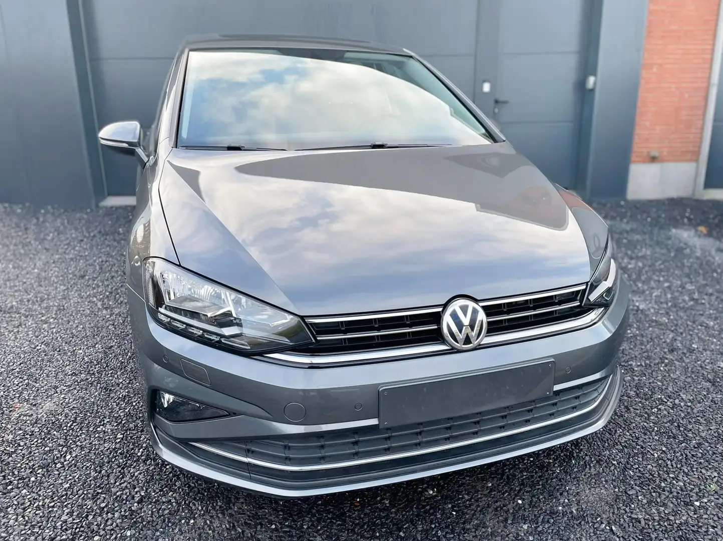 Volkswagen Golf Sportsvan Golf Sportsvan 1.0 TSI DSG Gris - 1