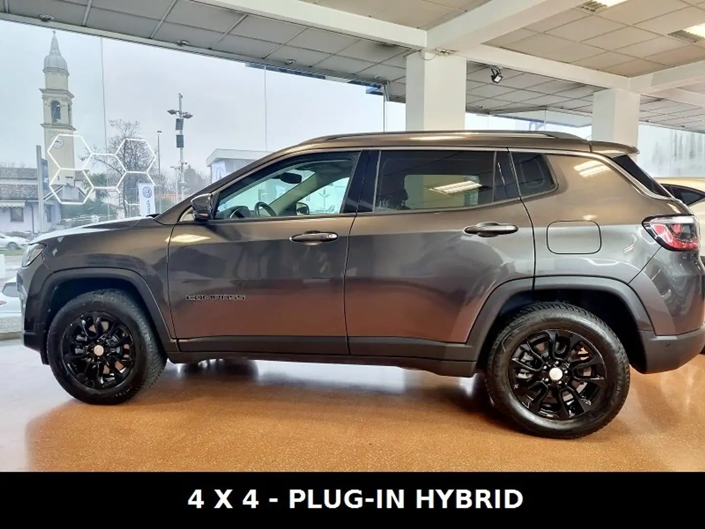 Jeep Compass 1.3 turbo t4 phev Limited 4xe at6 TRIFUEL GPL Schwarz - 1