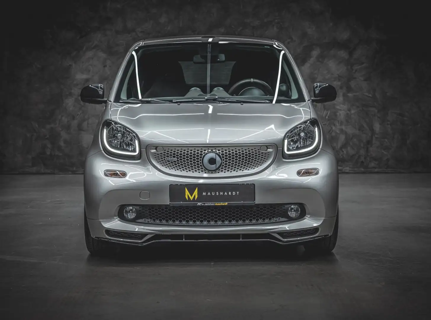 smart forTwo cabrio BRABUS 15th ANNIVERSARY/KM1933/NEU Gris - 2