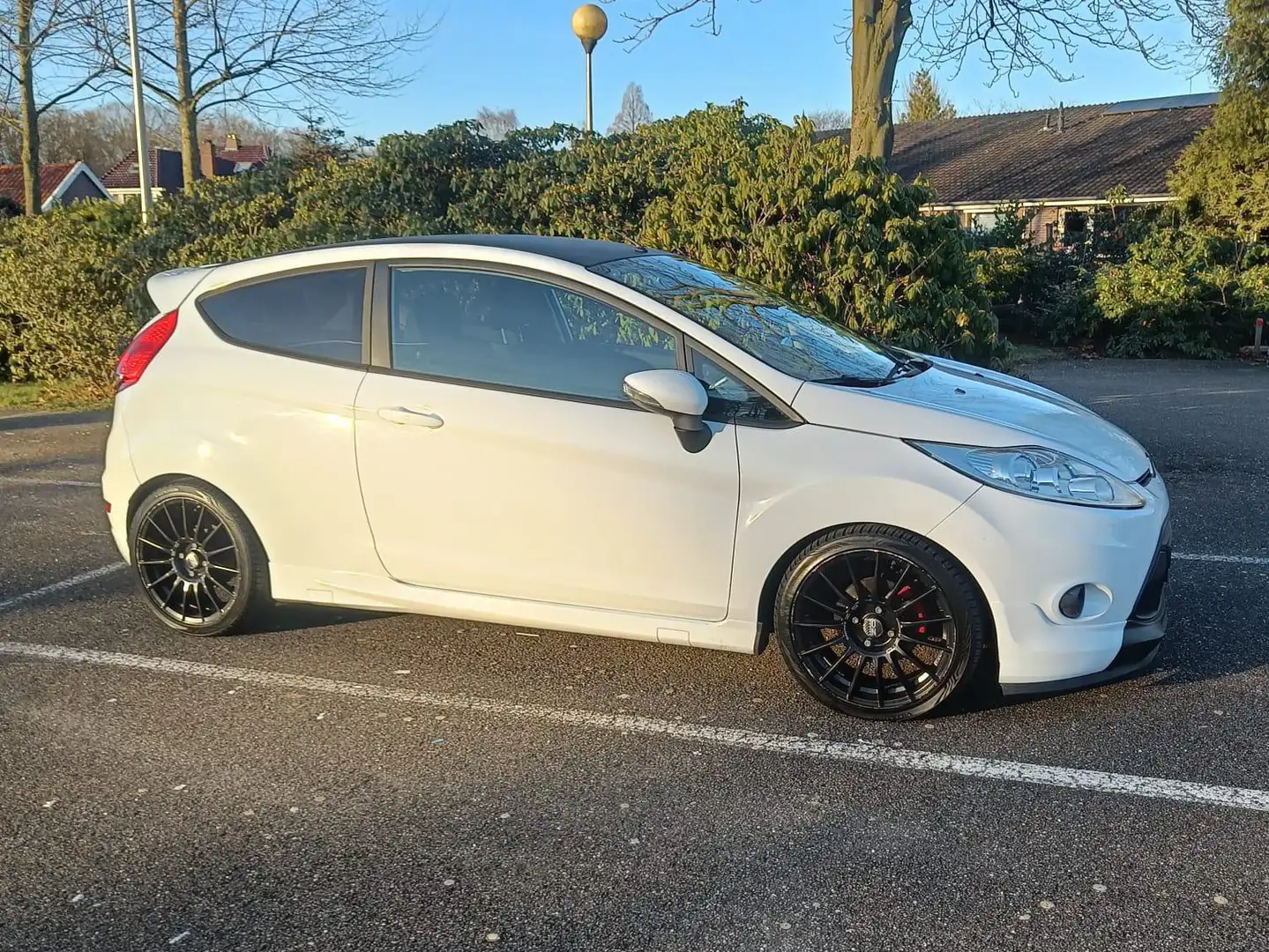 Ford Fiesta Fiesta 1.6 Sport White - 2