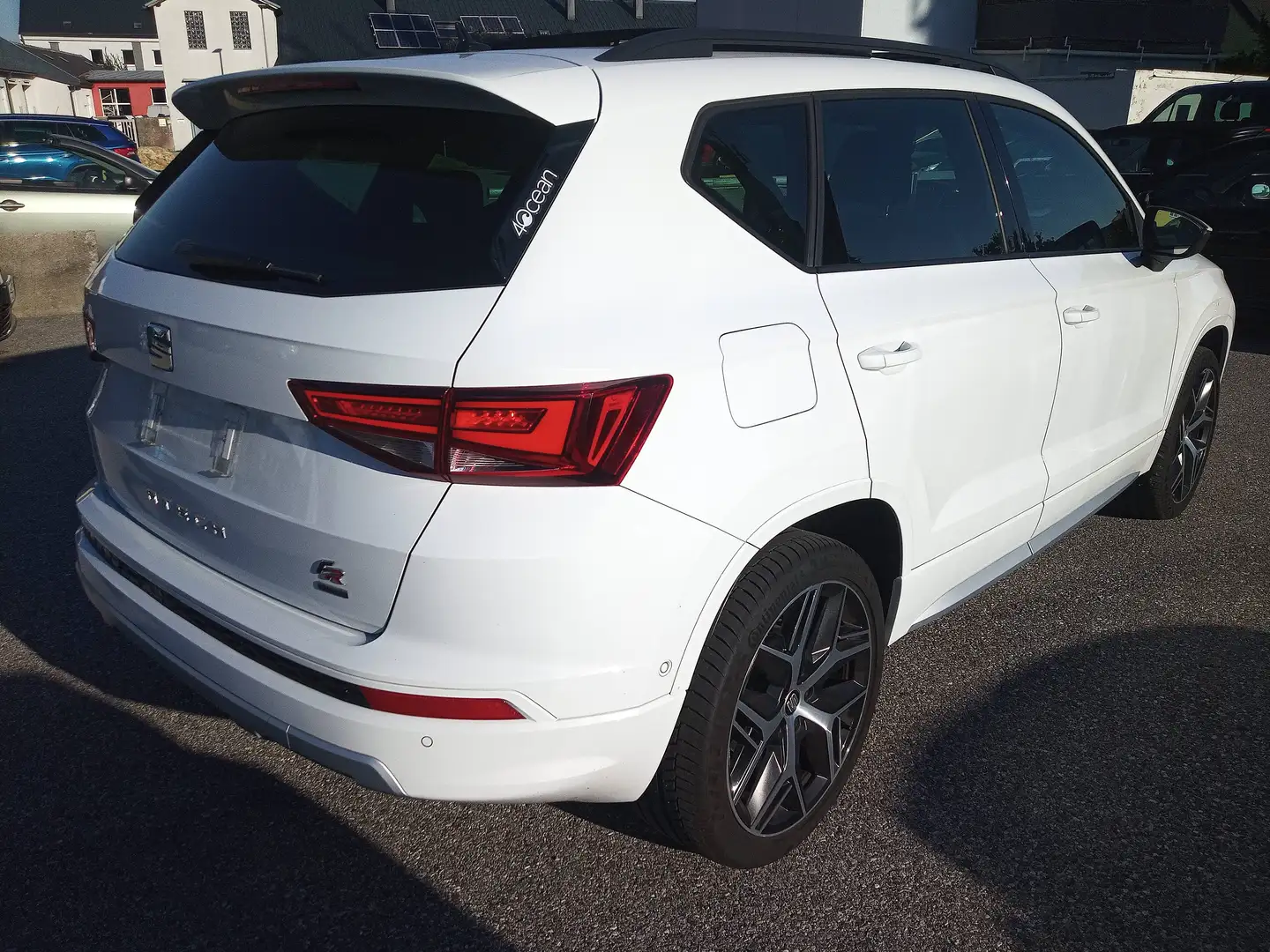 SEAT Ateca FR 4Drive*ALLRAD*Virtual Cockpit*Kamera*Notbremsa.*Navi*Freispr*Vollleder* Weiß - 2