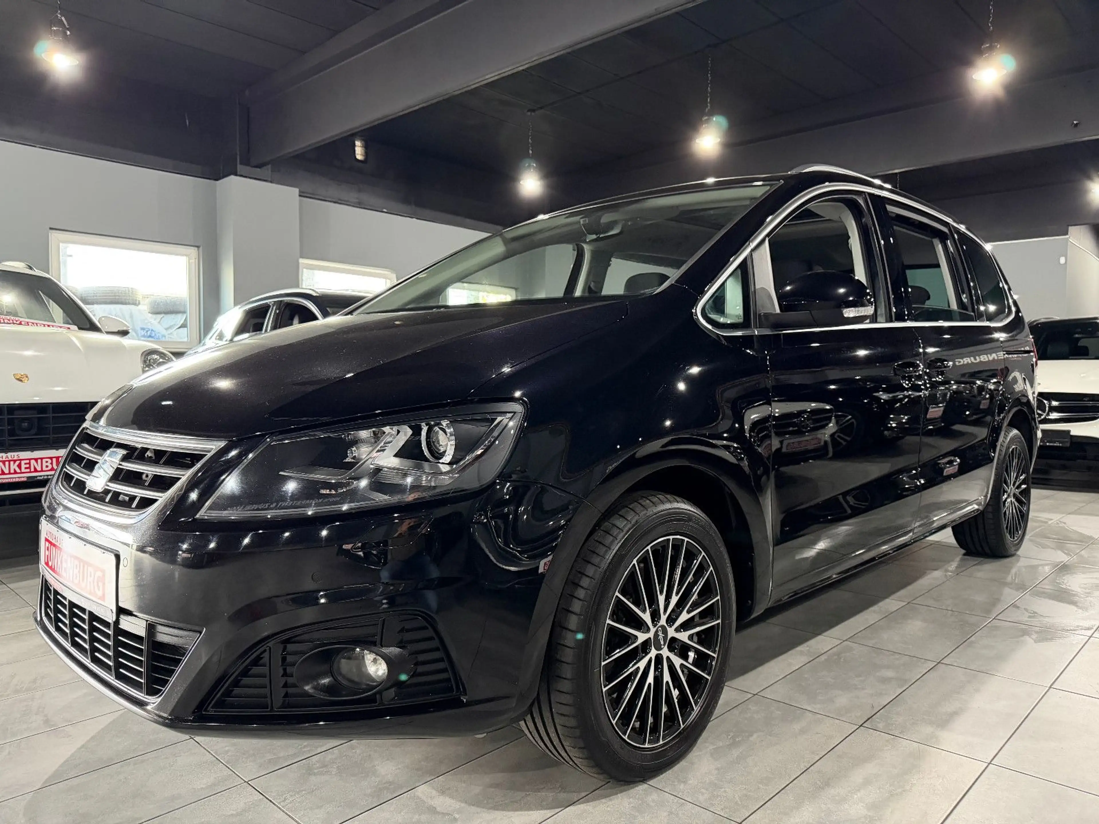 SEAT Alhambra 2.0 d 7 SITZ/PANO/KEYLES/AUT/XEN/KAMERA — photo 3