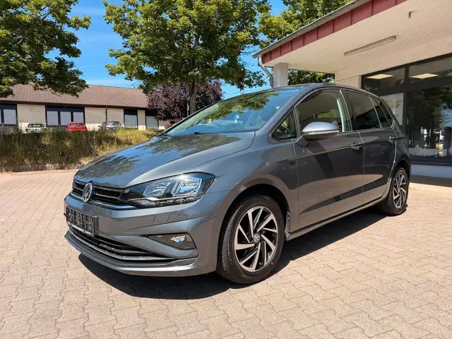 Volkswagen Golf Sportsvan Golf VII Sportsvan 1,6TDI 1.Hd DSG Navi Ahk Join