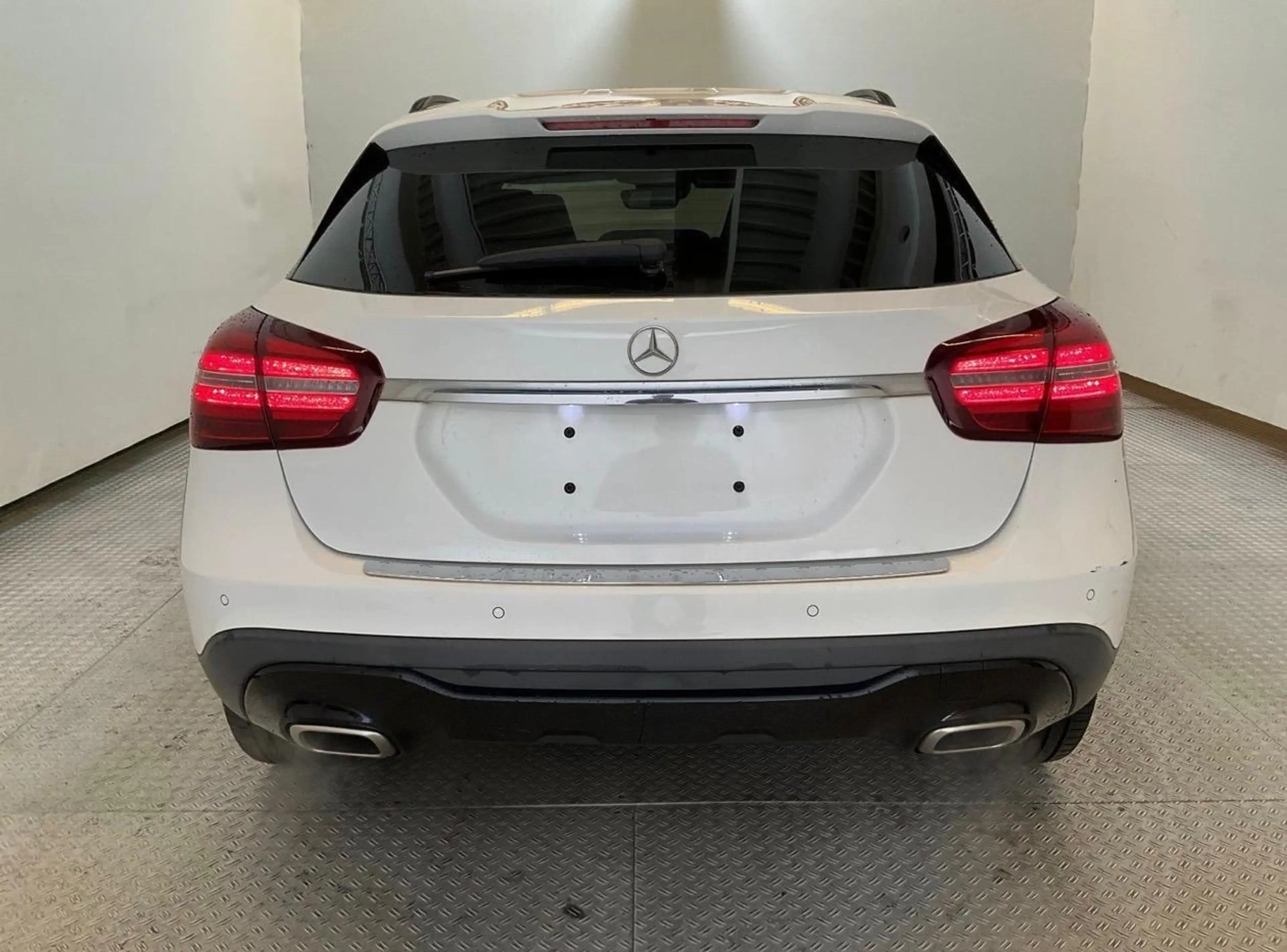 Mercedes-Benz GLA 200 Mercedes-Benz GLA 200 7G-DCT "Urban — photo 6