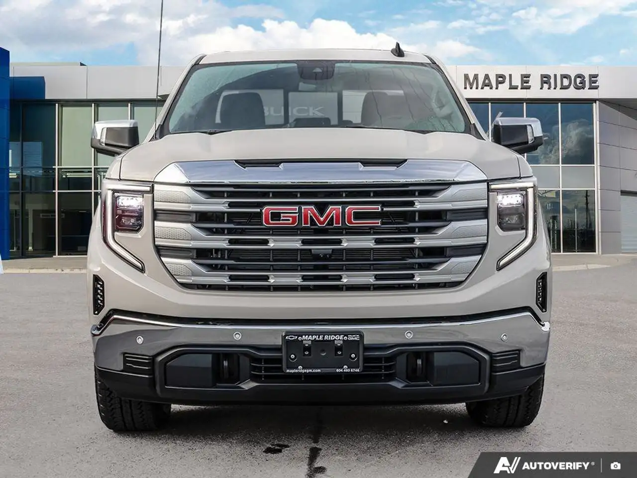 GMC Sierra 1500 снимка GMC Sierra 1500