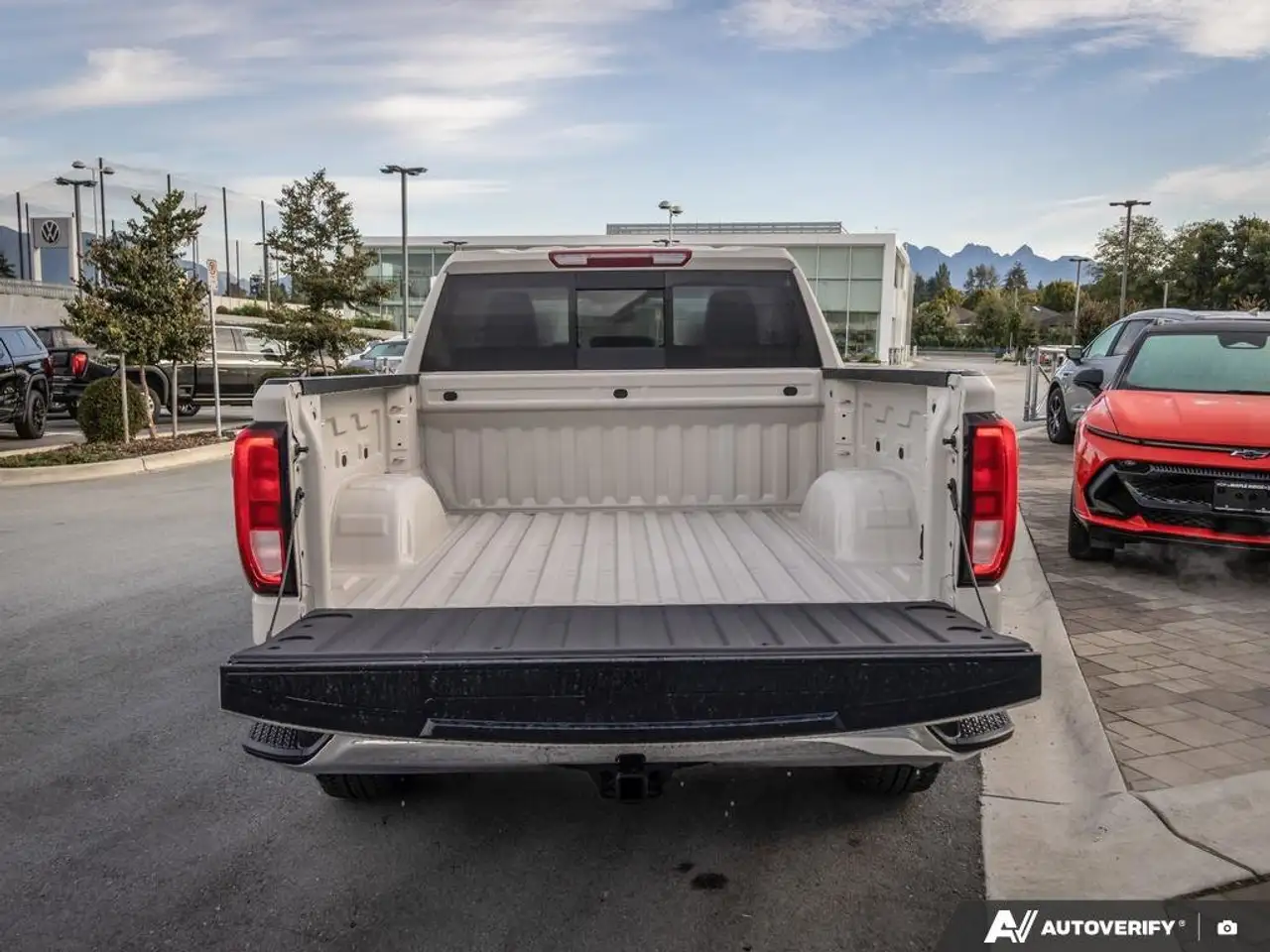 GMC Sierra 1500 снимка GMC Sierra 1500