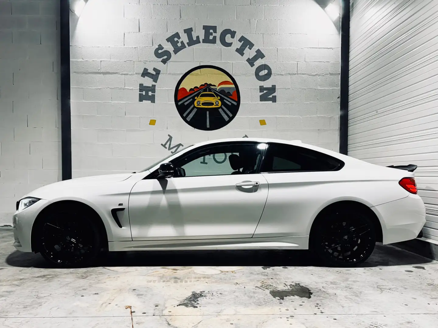 BMW 420 D COUPE XDRIVE PACK M 184CV JANTES 19 TOIT OUVRANT BOITE AUTO GARANTIE 12 MOIS Blanc - 2