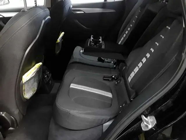 BMW X1 view 13