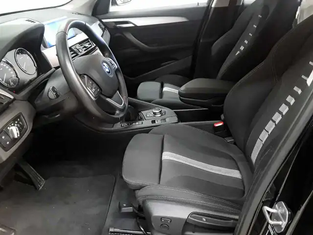 BMW X1 view 7