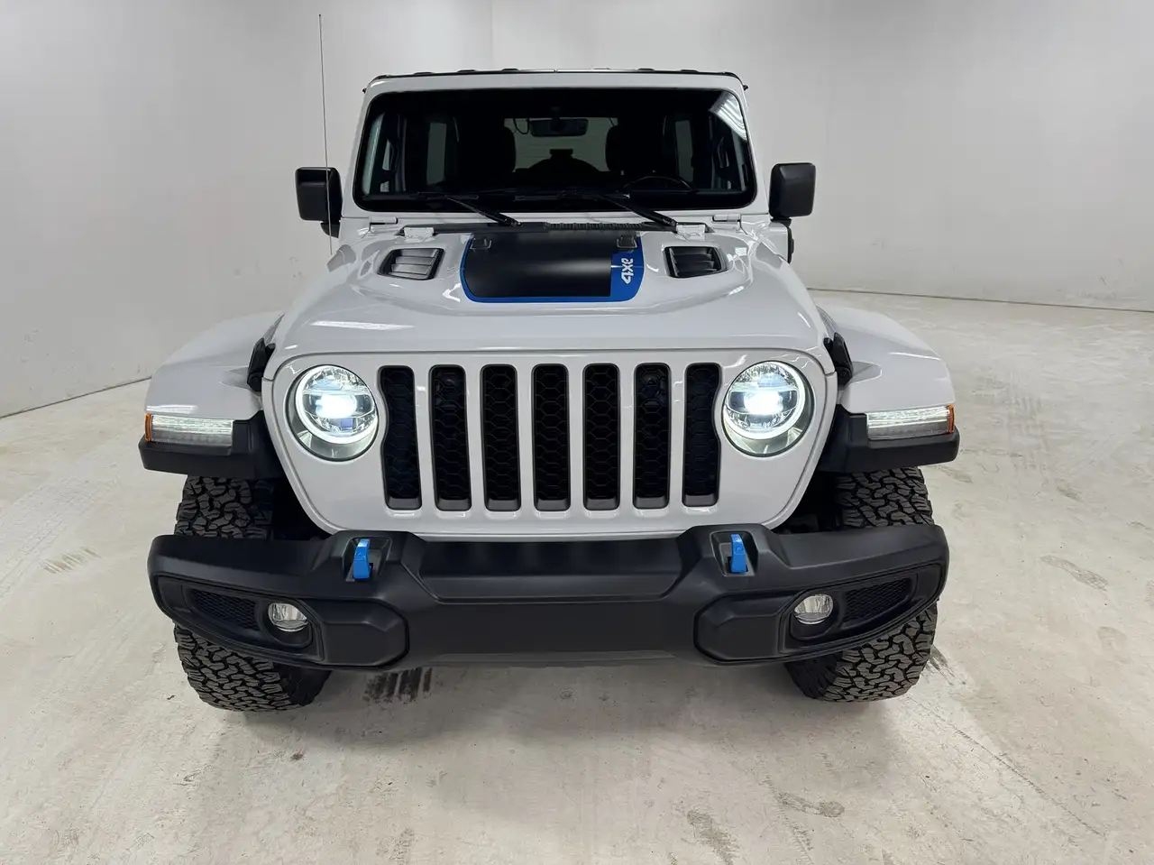 Jeep Wrangler снимка Jeep Wrangler