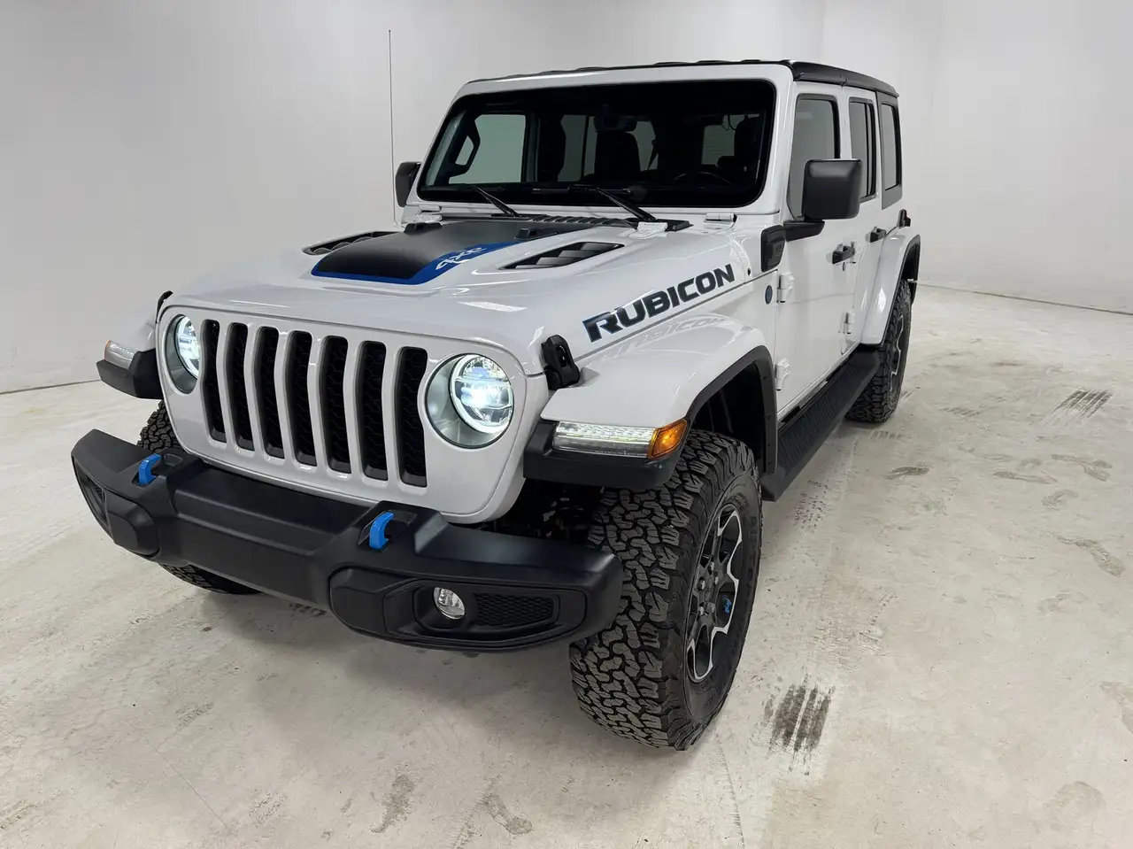 Jeep Wrangler снимка Jeep Wrangler