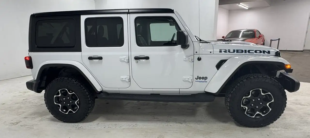 Jeep Wrangler снимка Jeep Wrangler