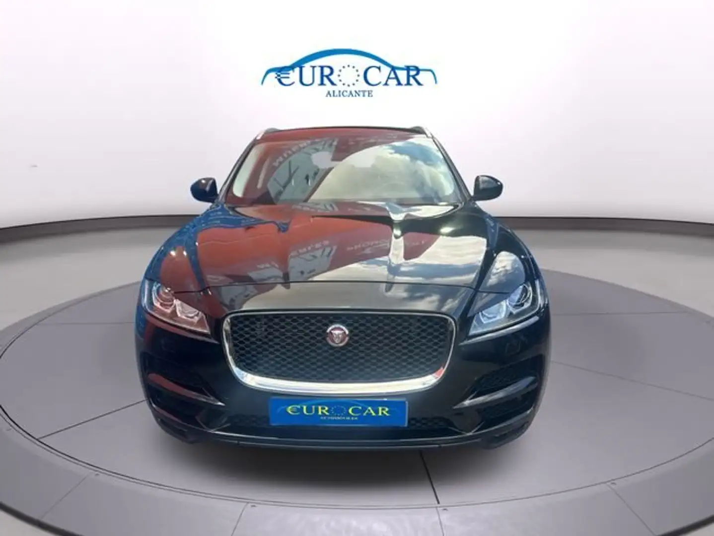 Jaguar F-Pace 2.0i4D Prestige Aut. AWD 180 Negro - 2