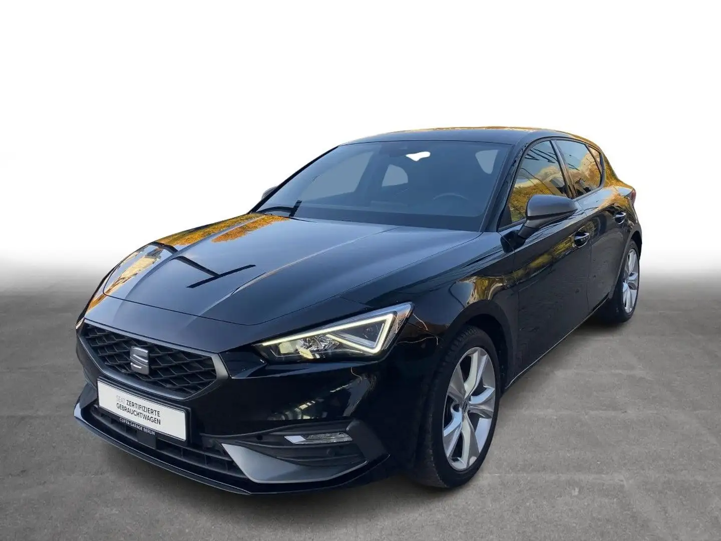 SEAT Leon 1.5 eTSI DSG FR Climatronic LED SHZ PDC Schwarz - 2