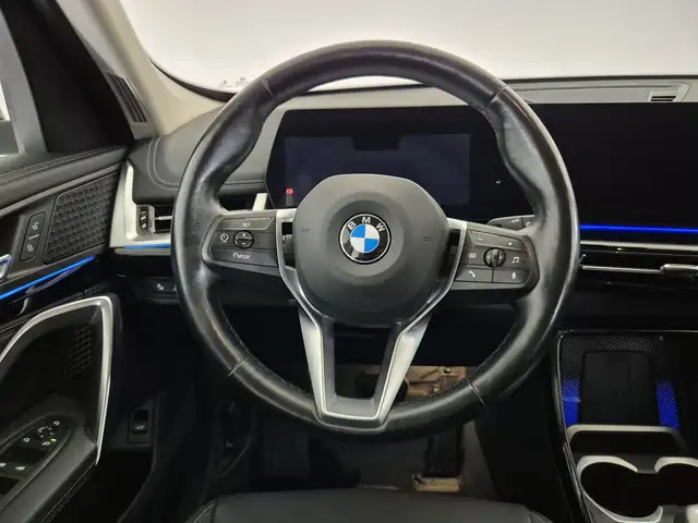 BMW X1 view 10