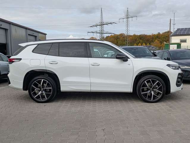 Volkswagen Tayron 2.0 TDI 4M R-Line BLACK*7Si*MATRIX*PANO