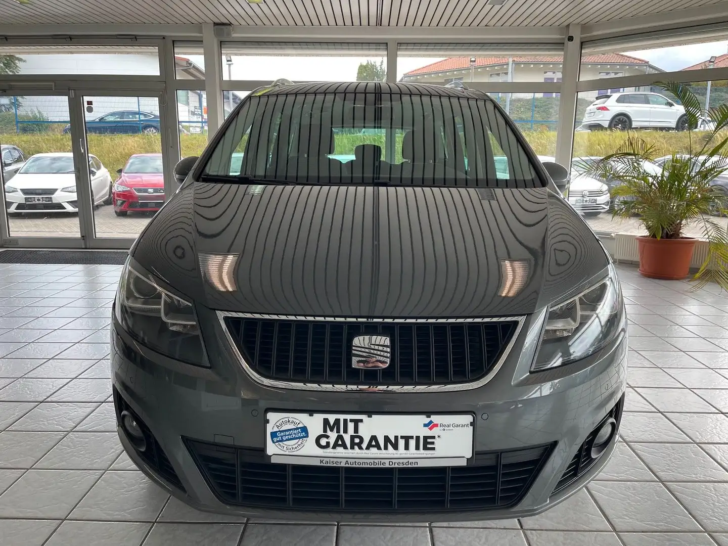 SEAT Alhambra Style *NAVI*AHK-Schwenk*7-Sitze* Grau - 2