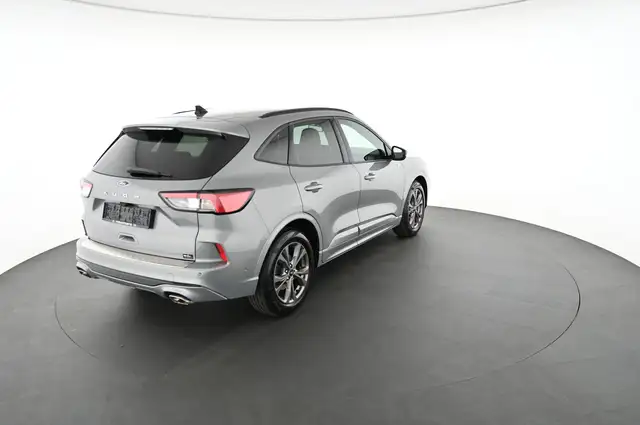 Ford Kuga view 2