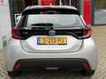 Toyota Yaris 1.5 HYBRID DYNAMIC APPLE/ANDROID KEYLESS 16"LM-VEL Grau - thumbnail 17