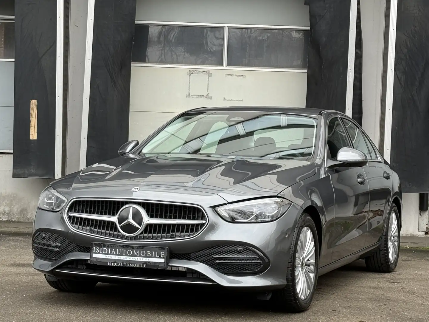 Mercedes-Benz C 180 Avantgarde LED MBUX Rü-Kamera Ambiente-Pre Gris - 1