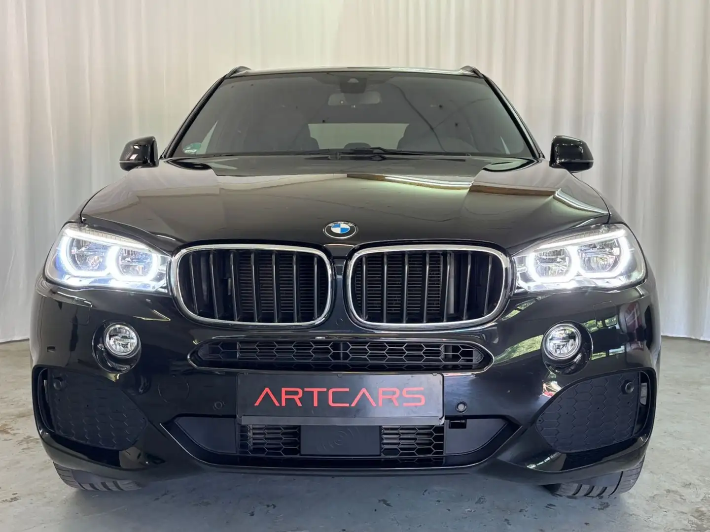 BMW X5 xDrive30d M Sport PANO HUD H/K Nero - 2