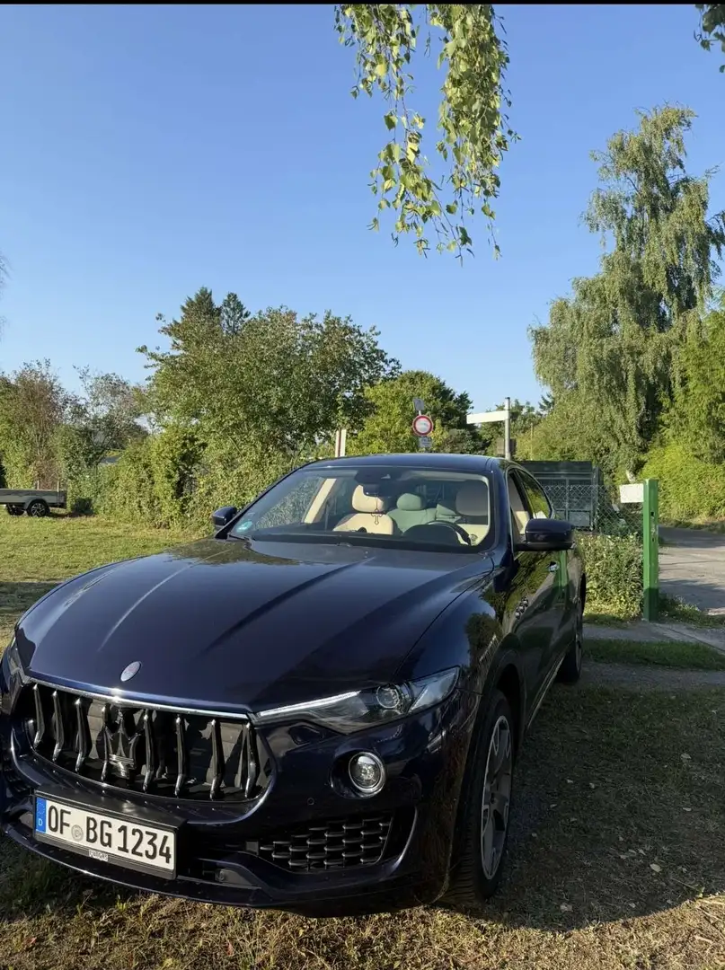 Maserati Levante Diesel Blau - 2
