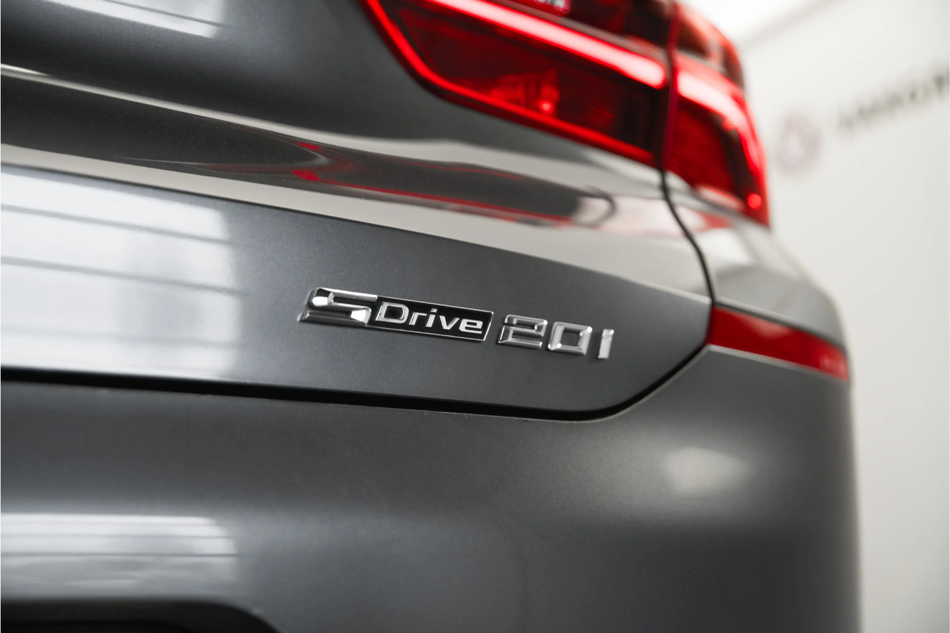 BMW X2 sDrive20i Advantage | HUD | Navi Plus | Camera | 1 — photo 16