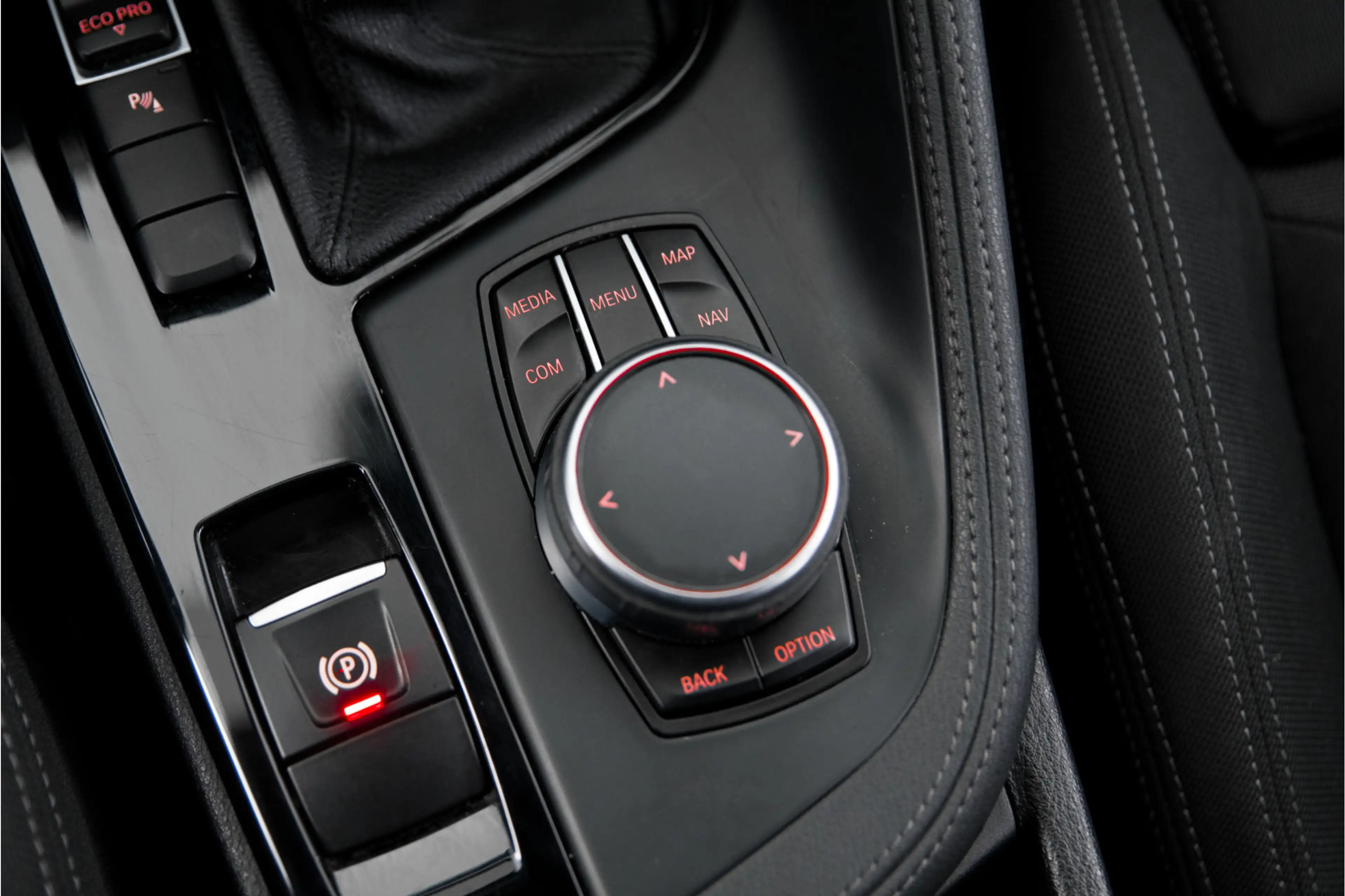 BMW X2 sDrive20i Advantage | HUD | Navi Plus | Camera | 1 — photo 21